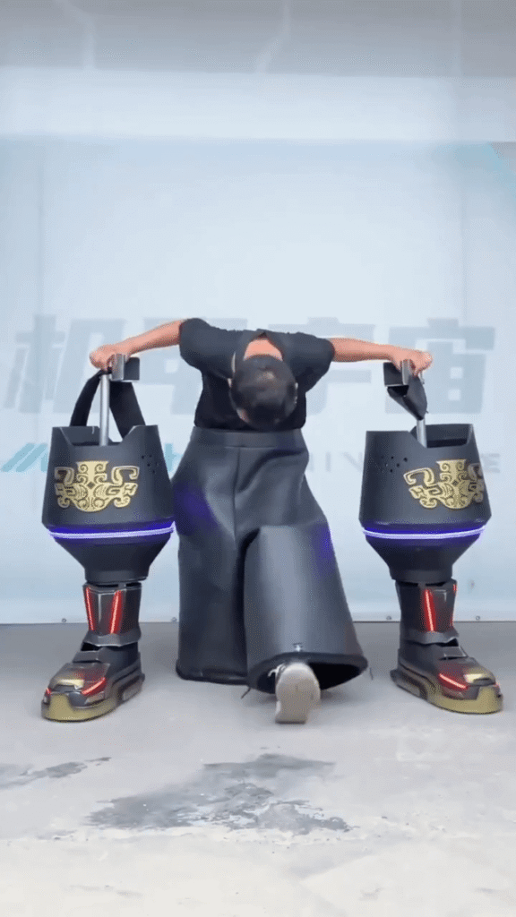 This guy takes cosplay to a different level 🎭✨🔥