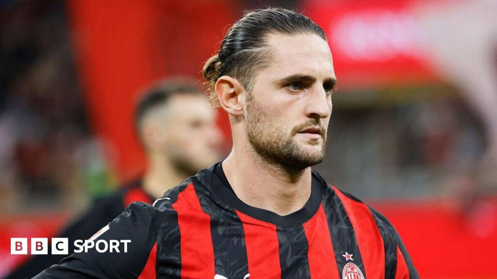 Adrien Rabiot in AC Milan kit
