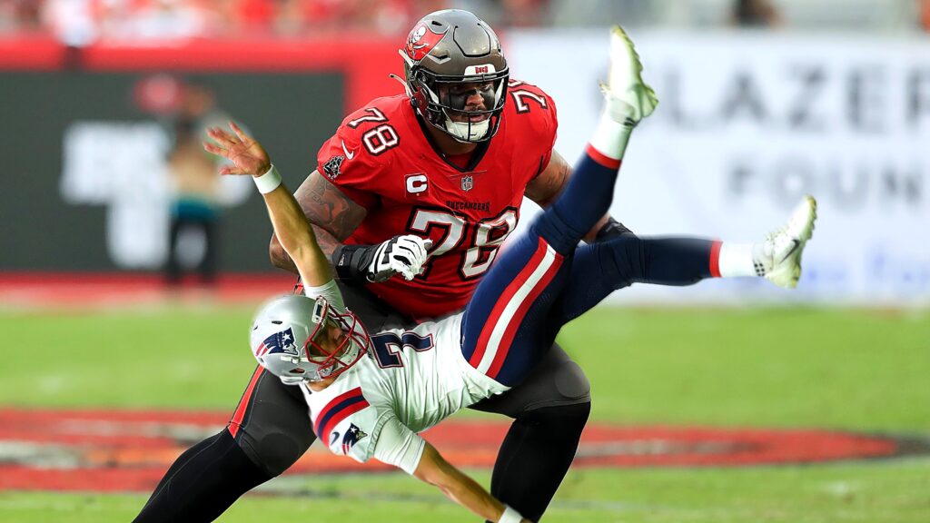 Patriots Starting To Regret Drafting 130-Pound Linebacker Based Exclusively On Strength Of Cover Letter