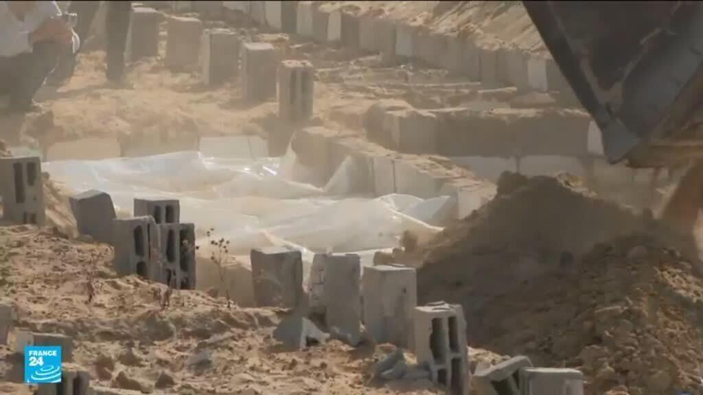 Philippine president declares state of emergency in the wake of Typhoon Kalmaegi