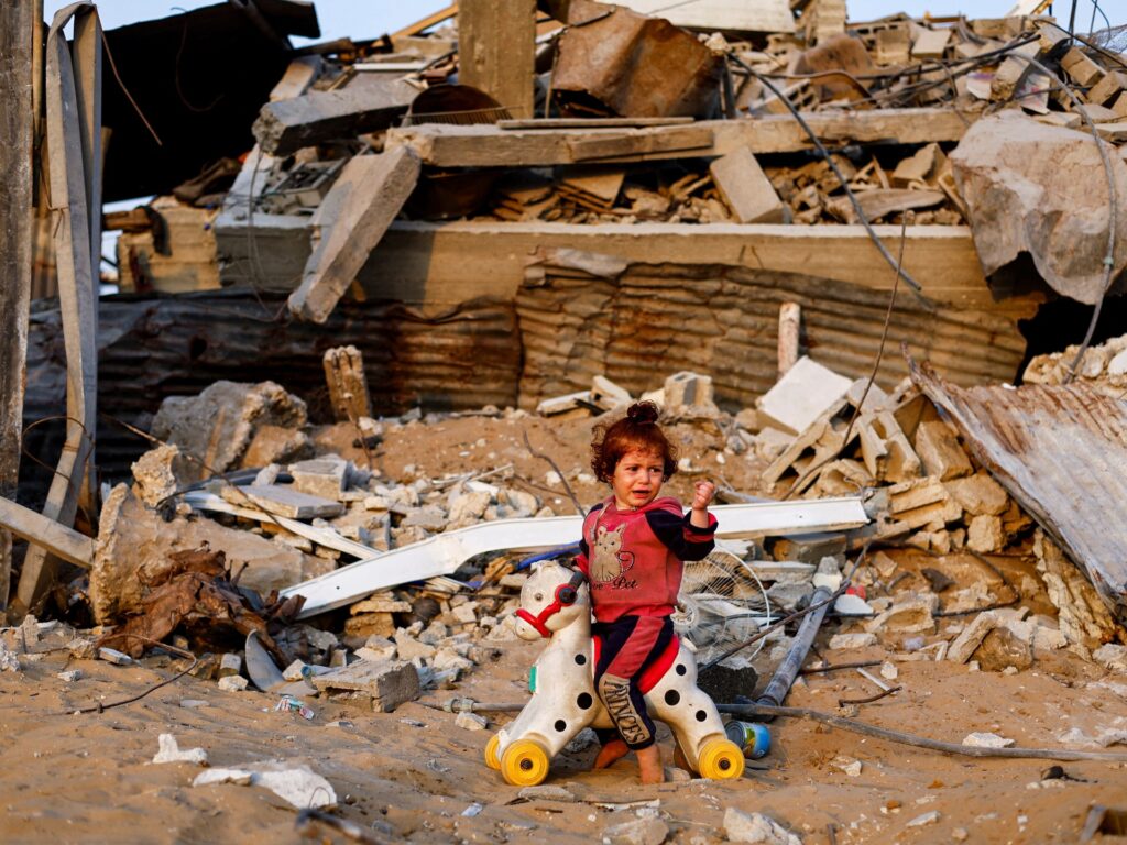 Trump expects int’l stabilisation force to be on ground in Gaza ‘very soon’ | Israel-Palestine conflict News