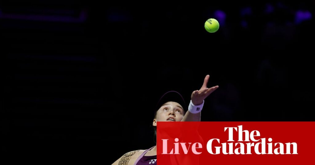 WTA Finals tennis: Elena Rybakina beats Ekaterina Alexandrova, Iga Swiatek v Amanda Anisimova – live | WTA Finals