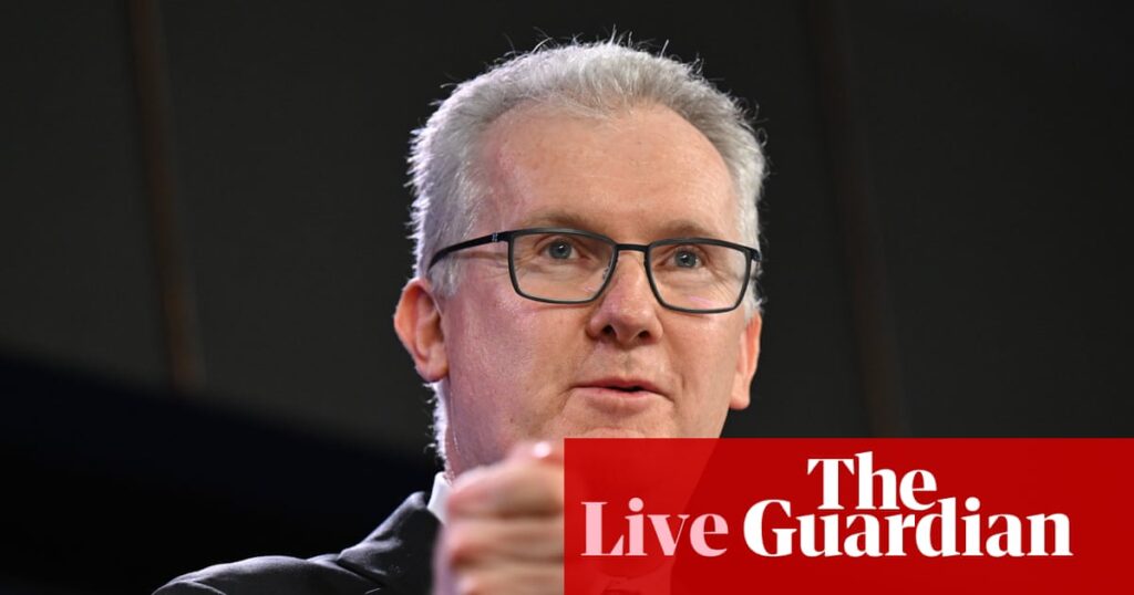 Bondi terror attack updates: Tony Burke insists he has ‘full confidence’ in Asio decisions; Netanyahu resumes attack on ‘flaccid’ Australia | Australia news